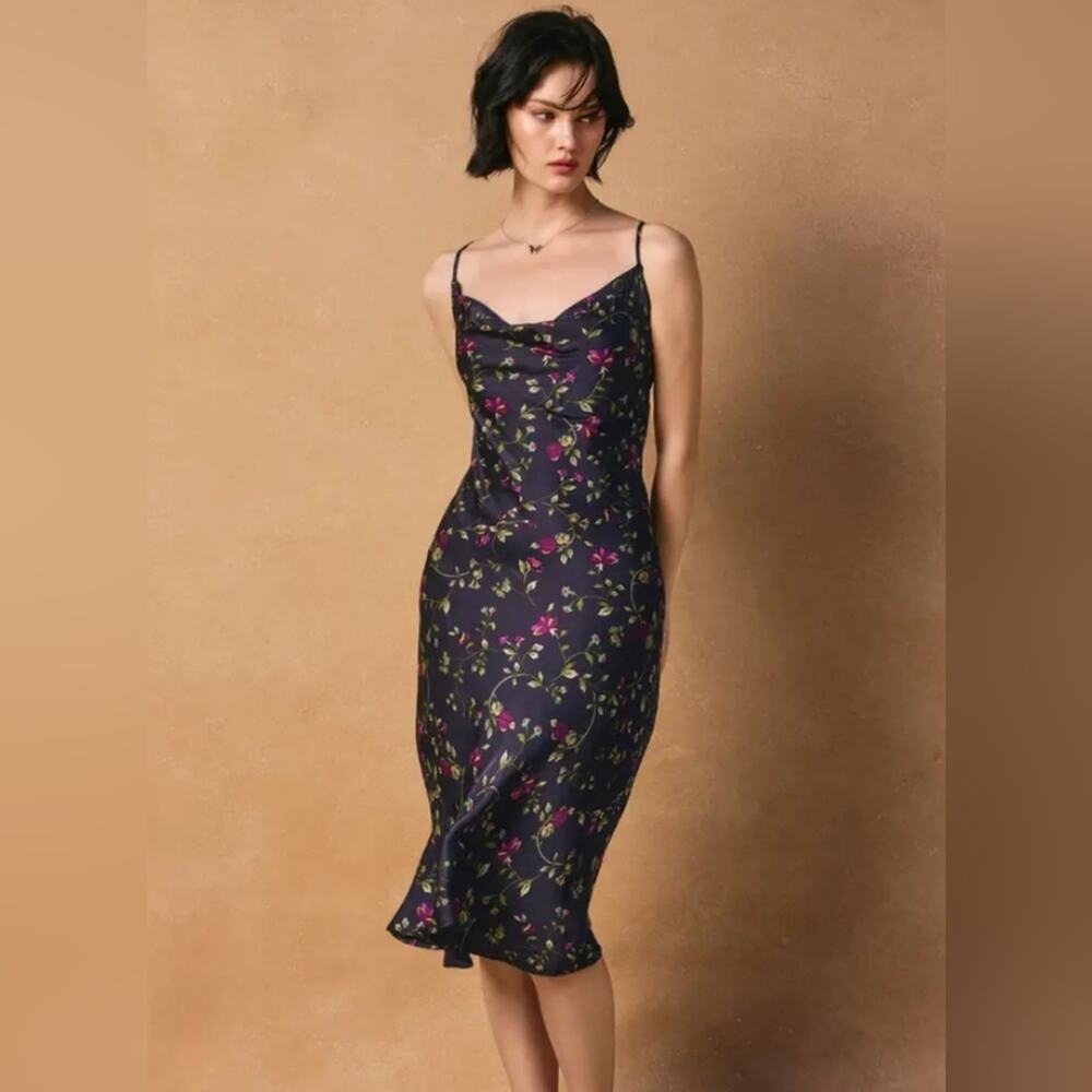 Dress Forum Plum Floral Midi Dress Medium